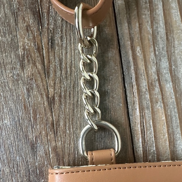 Spartina 449 Tan and Navy Crossbody Bag - Picture 4 of 9